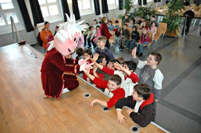 06